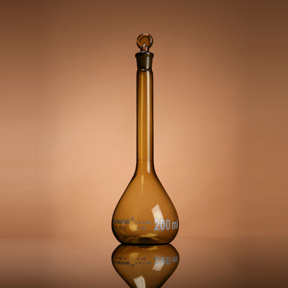 메스 플라스크 (갈색) Measuring flask (Amber)